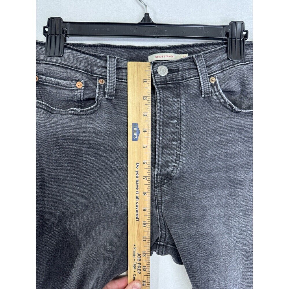 Levis Wedgie Straight Jeans Womens 31x28 Black Button Fly High Rise Distressed - Picture 10 of 11